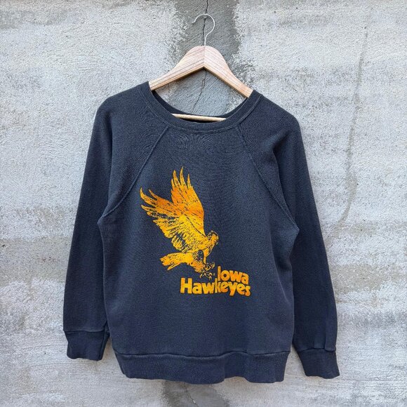 80's Champion Iowa Hawkeyes Flock Sweatshirt Crewneck - Picture 1 of 6